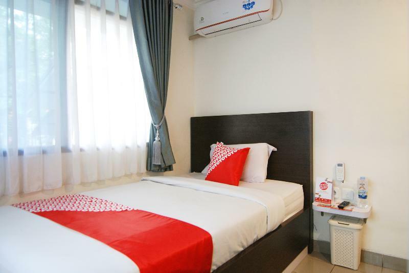 Oyo 202 Kuwera Inn Бандунг Екстериор снимка